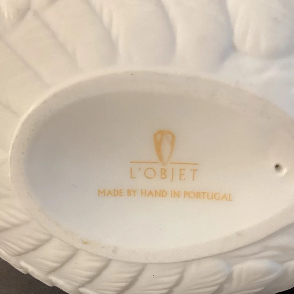 Swan Bowl - Medium - White - Picture 13 of 15